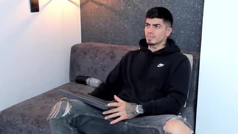 _mrcock_ online show from 02-15-26, 08:49