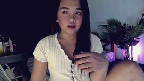 Snapshot of _mslibaylibay_ chatting on 03-10-26, 11:15 Angel online show from 03-10-26, 11:15