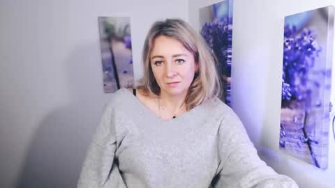 Naomi online show from 04-22-26, 11:12