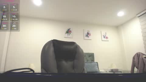 Natalie online show from 03-02-25, 07:34