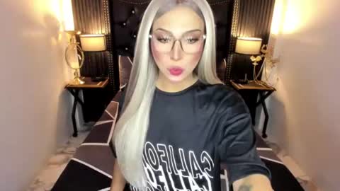 _natashacooper_ online show from 07-23-26, 05:44