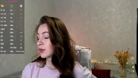 Snapshot of _naughty_megan_ chatting on 05-28-26, 06:54 Megan online show from 05-28-26, 06:54