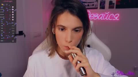 Nika online show from 09-24-25, 08:23