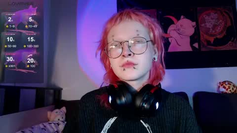 Nicole online show from 06-08-26, 08:53