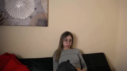 Nica online show from 03-04-26, 10:32