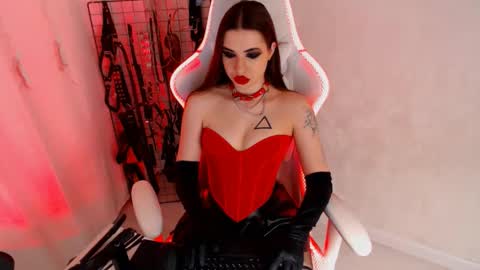 Snapshot of _nightfury_ chatting on 01-15-26, 06:55 Eva online show from 01-15-26, 06:55