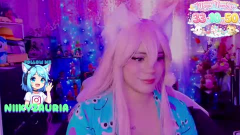 niiky online show from 04-28-26, 03:50