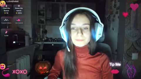 Nika online show from 10-26-25, 08:04