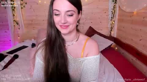 Snapshot of _oliviawolf__ chatting on 11-17-25, 10:04 Olivia Wolf online show from 11-17-25, 10:04