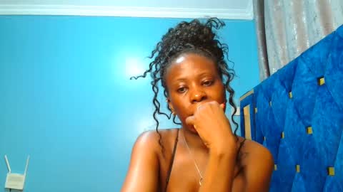 Peach online show from 03-06-25, 07:03