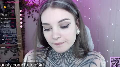 Snapshot of _peni_wise_ chatting on 12-26-24, 07:49 _peni_wise_ online show from 12-26-24, 07:49