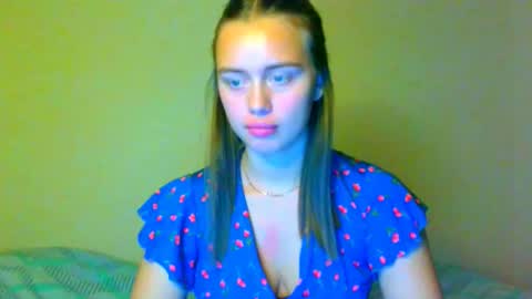 Snapshot of _peony_amazing1jess chatting on 09-20-25, 01:34 Jasminefeelings online show from 09-20-25, 01:34