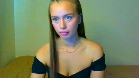 Snapshot of _peony_amazing1jess chatting on 05-23-26, 08:07 Jasminefeelings online show from 05-23-26, 08:07