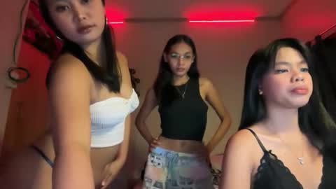 _petitechloe online show from 04-05-26, 10:56