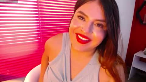 Snapshot of _poison_sweet chatting on 01-09-26, 06:10 Laura online show from 01-09-26, 06:10