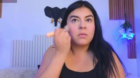 Snapshot of _poison_sweet chatting on 03-31-26, 06:52 Laura online show from 03-31-26, 06:52