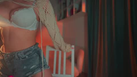 Eva online show from 01-14-25, 11:05