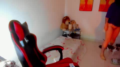 Stefany online show from 09-13-25, 06:57