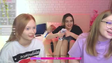 Snapshot of _ramune_ chatting on 02-25-25, 05:41 Merlizz Eva Jane Mila Nicole left to right online show from 02-25-25, 05:41