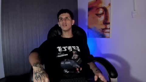 wav online show from 12-03-25, 08:56