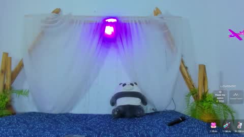 Snapshot of _redmoon chatting on 12-04-25, 07:44 Moon online show from 12-04-25, 07:44