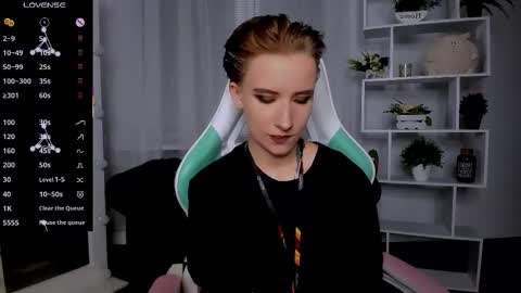 Rein online show from 11-22-25, 05:56