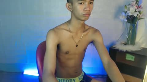 Snapshot of _rellvanxx chatting on 03-03-25, 10:10 _rellvanxx online show from 03-03-25, 10:10