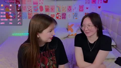 Snapshot of _reverse_gang_ chatting on 02-07-25, 09:37 LISSAPVT IS OPEN online show from 02-07-25, 09:37