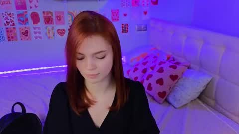 Snapshot of _reverse_gang_ chatting on 02-11-25, 07:02 LISSAPVT IS OPEN online show from 02-11-25, 07:02