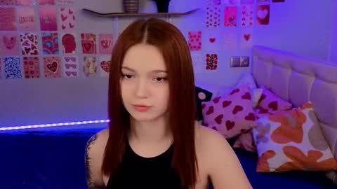 Snapshot of _reverse_gang_ chatting on 02-14-25, 06:56 LISSAPVT IS OPEN online show from 02-14-25, 06:56