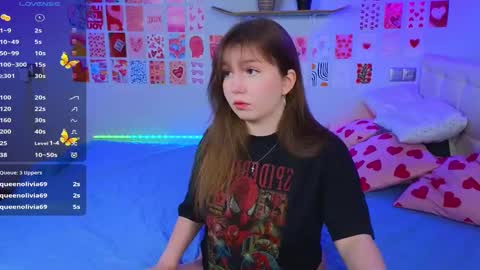 Snapshot of _reverse_gang_ chatting on 02-15-25, 11:28 LISSAPVT IS OPEN online show from 02-15-25, 11:28
