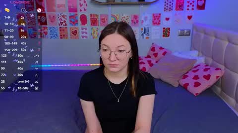 Snapshot of _reverse_gang_ chatting on 02-27-25, 11:20 LISSAPVT IS OPEN online show from 02-27-25, 11:20