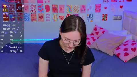 Snapshot of _reverse_gang_ chatting on 02-27-25, 02:21 LISSAPVT IS OPEN online show from 02-27-25, 02:21