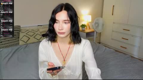 Snapshot of _reverse_gang_ chatting on 10-02-25, 06:20 LISSAPVT IS OPEN online show from 10-02-25, 06:20