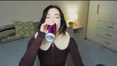 Snapshot of _reverse_gang_ chatting on 10-04-25, 04:54 LISSAPVT IS OPEN online show from 10-04-25, 04:54