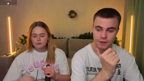 LISSAPVT IS OPEN online show from 12-03-25, 01:42