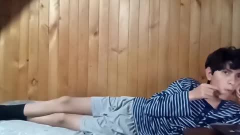 Snapshot of _rin___ chatting on 10-19-25, 03:07 Seba online show from 10-19-25, 03:07