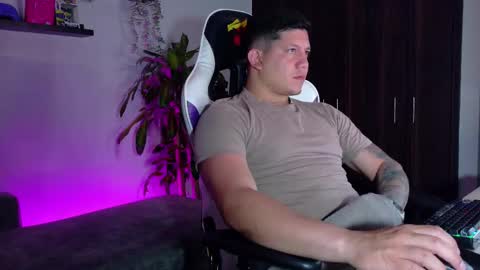 Roberto online show from 02-01-26, 06:34