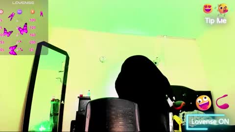 Snapshot of _rosedewitt_ chatting on 01-12-26, 06:35 Rose De Witt online show from 01-12-26, 06:35