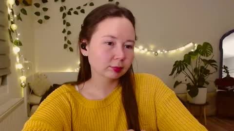 Snapshot of _rosie_cheeks_ chatting on 10-14-25, 05:58 See you  online show from 10-14-25, 05:58