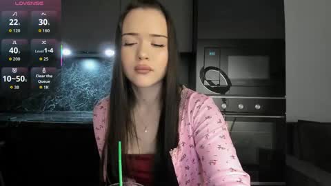 Sabrina online show from 06-06-26, 09:30