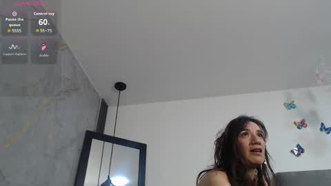 Snapshot of _samaanta_ chatting on 05-14-26, 02:40 Samanta online show from 05-14-26, 02:40
