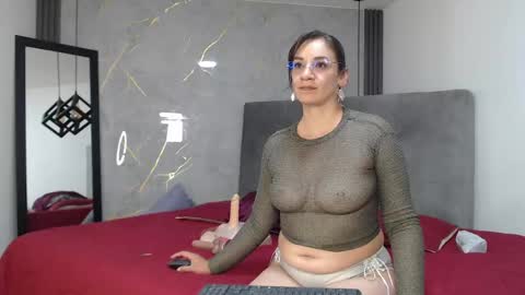 Snapshot of _samaanta_ chatting on 06-09-26, 09:37 Samanta online show from 06-09-26, 09:37