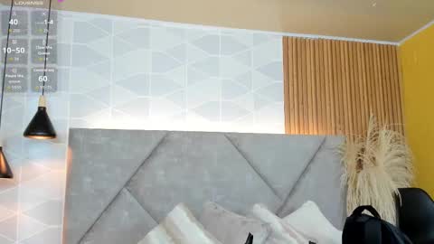 Antonella  online show from 12-19-25, 12:23