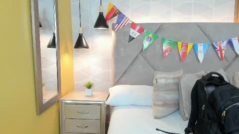 Antonella  online show from 07-18-26, 12:20