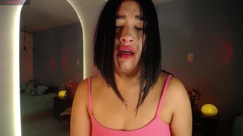 Snapshot of _santalove_ chatting on 11-08-25, 12:00 SantaLove online show from 11-08-25, 12:00