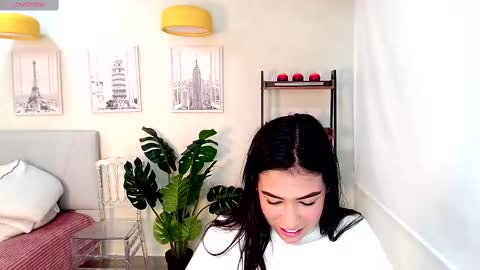 Snapshot of _sassy_girl chatting on 02-21-25, 06:15 Sassy Girl online show from 02-21-25, 06:15