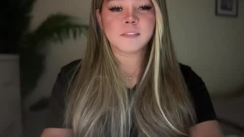 Snapshot of _seductive_jane chatting on 05-14-26, 03:19 ENAJ online show from 05-14-26, 03:19