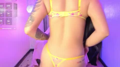 Selena  online show from 03-10-26, 12:15