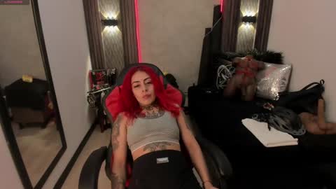 Selene online show from 01-18-25, 05:48